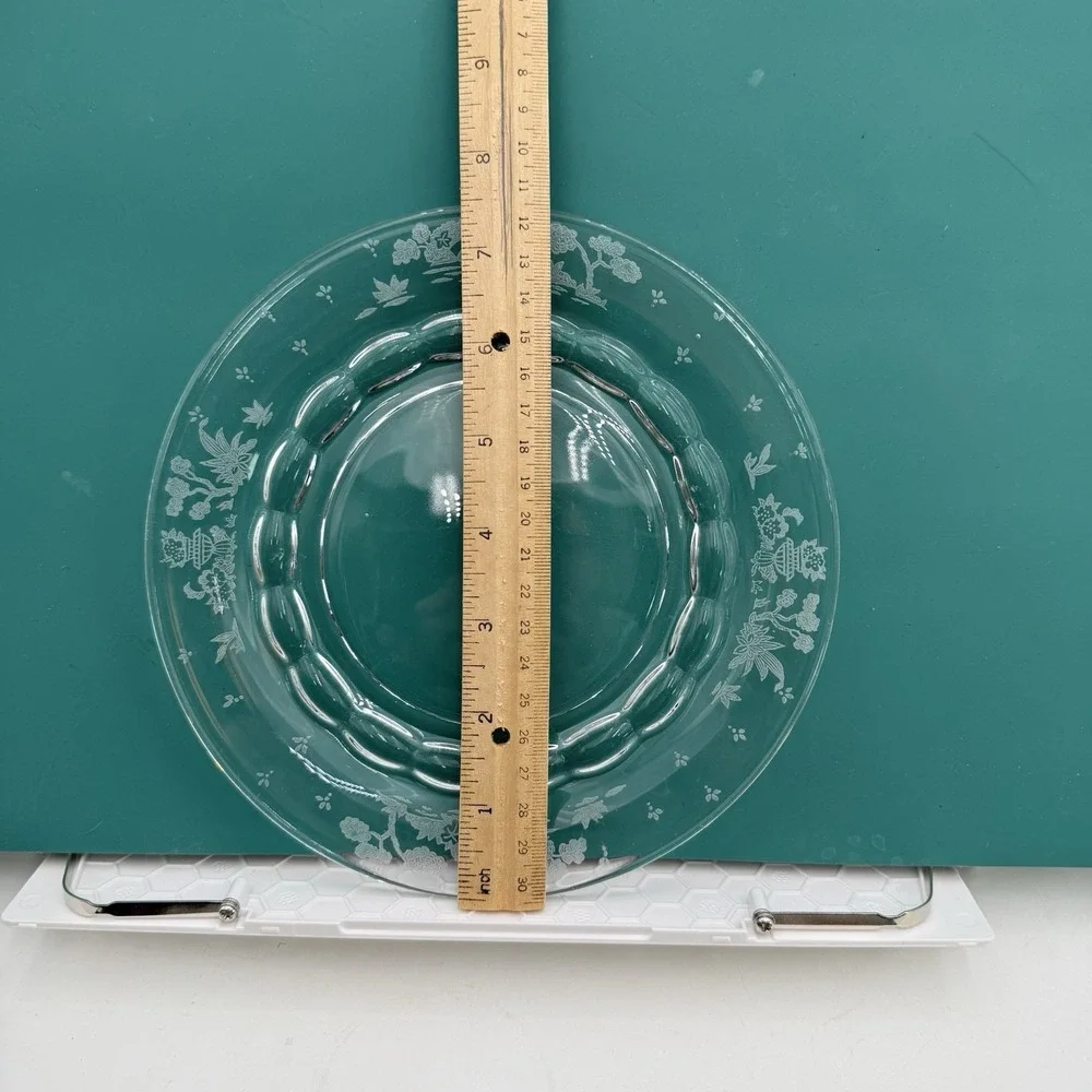 Fostoria 'Willow' Clear Etched Glass Luncheon Salad Plates - 7.5